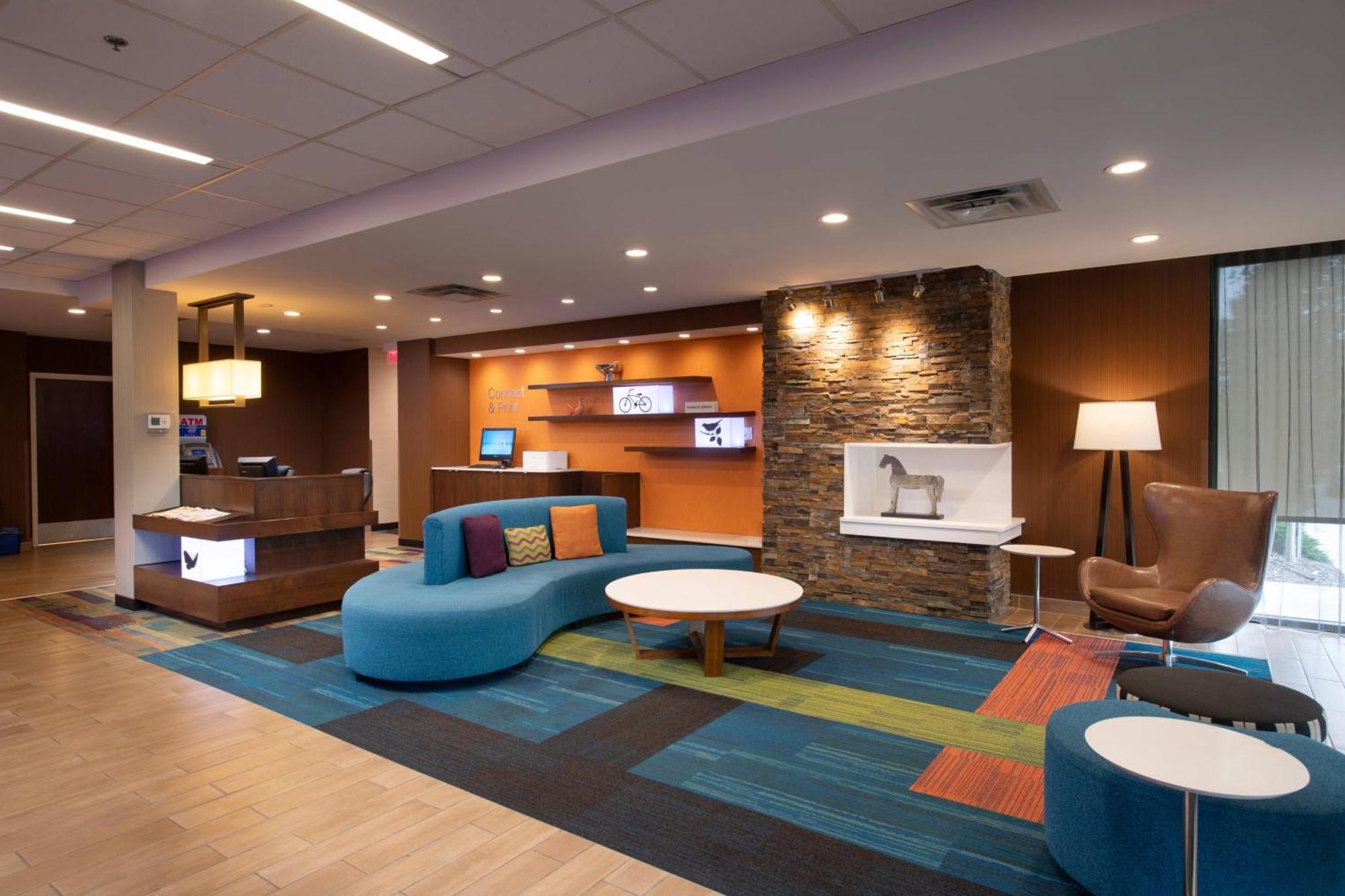 Fairfield Inn & Suites By Marriott Edmonton North Exterior photo