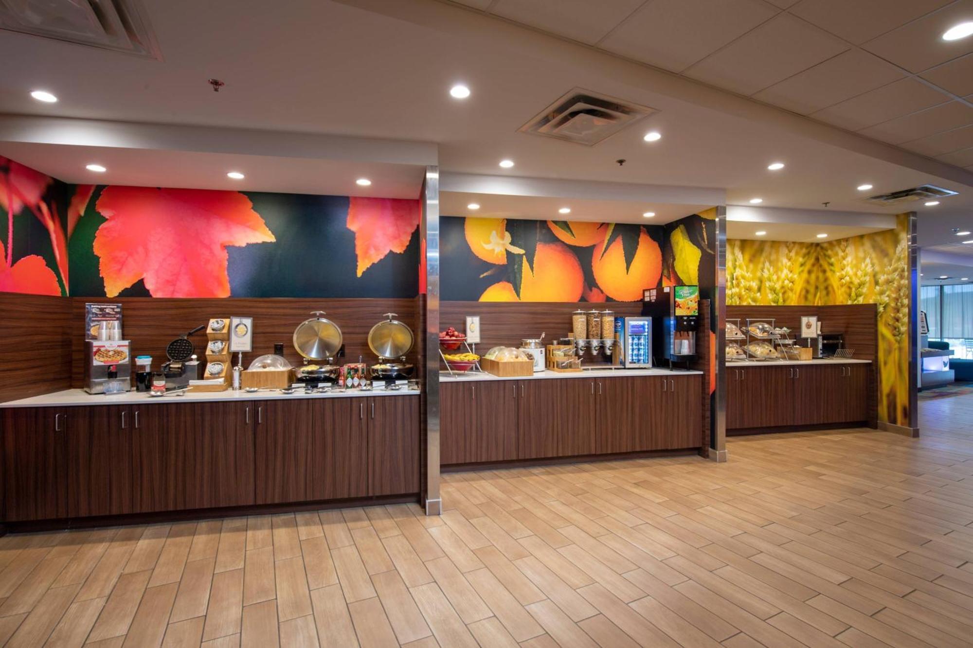 Fairfield Inn & Suites By Marriott Edmonton North Exterior photo