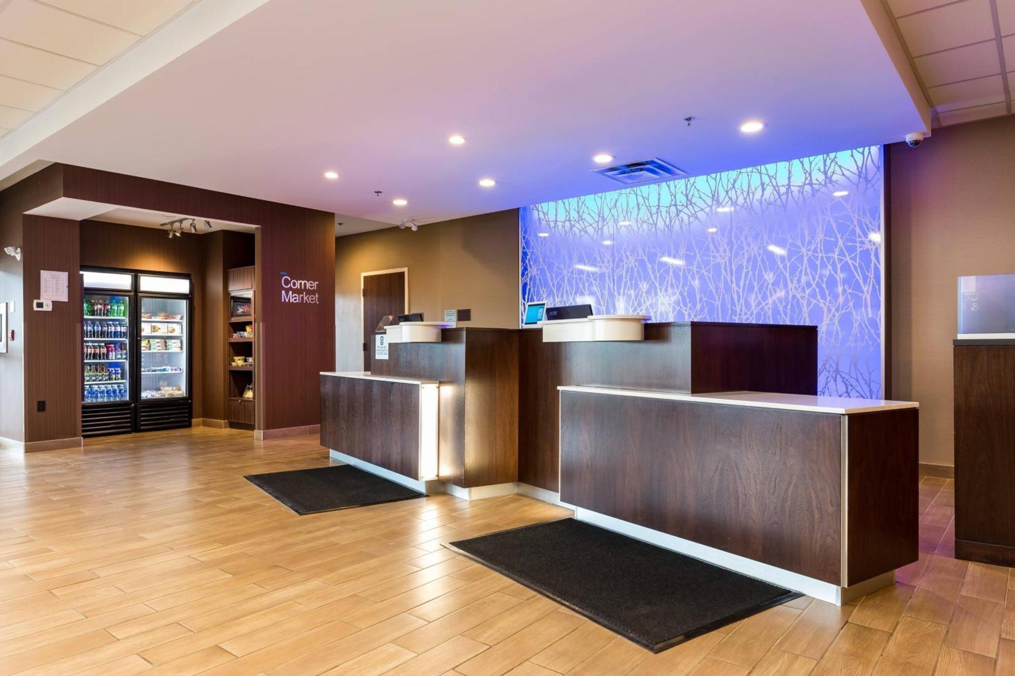 Fairfield Inn & Suites By Marriott Edmonton North Exterior photo