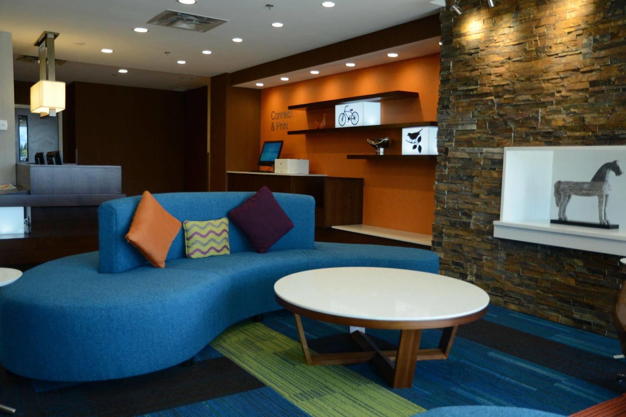 Fairfield Inn & Suites By Marriott Edmonton North Exterior photo